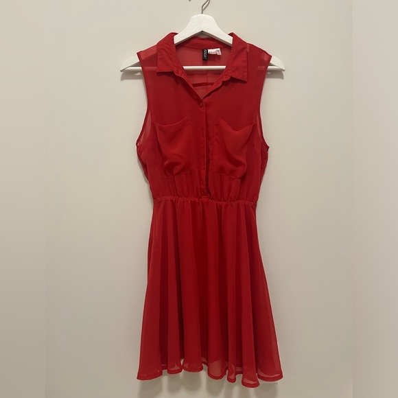 DIVIDED by H & M red summer dress size US 6 (EUR 36) - Picture 2 of 2